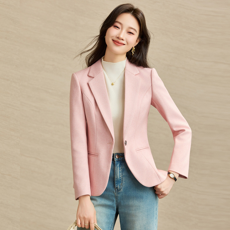 High-end professional commuting short blazer, 2026 autumn new collection, stylish and slim-fit for petite figures, wholesale High-end professional commuting short blazer, 2026 autumn new collection, stylish and slim-fit for petite figures, wholesale
