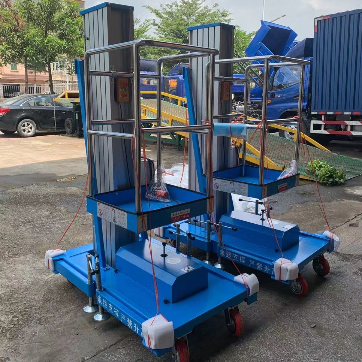 Fábrica doble columna sola columna 8 M 10 m móvil ligero trabajo aéreo aleación de aluminio eléctrica plataforma de elevación