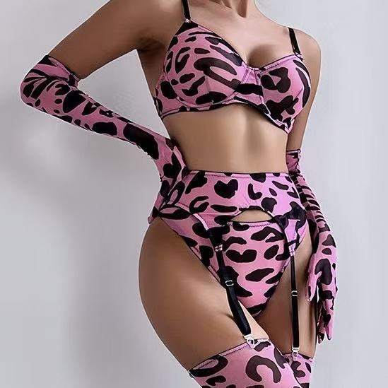 INS Europa y América transfronteriza Amazon comercio exterior red de interés hilo ropa interior estampado leopardo guantes sexy piernas calcetines teñidos cinco piezas set