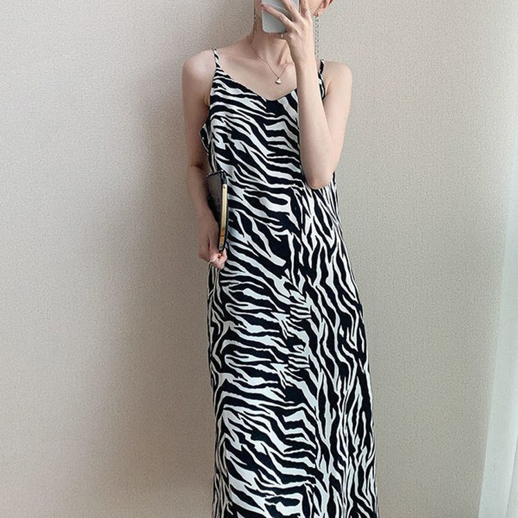 New Women's Korean-style Slimming Short Base Dress for 2021 Spring Dress