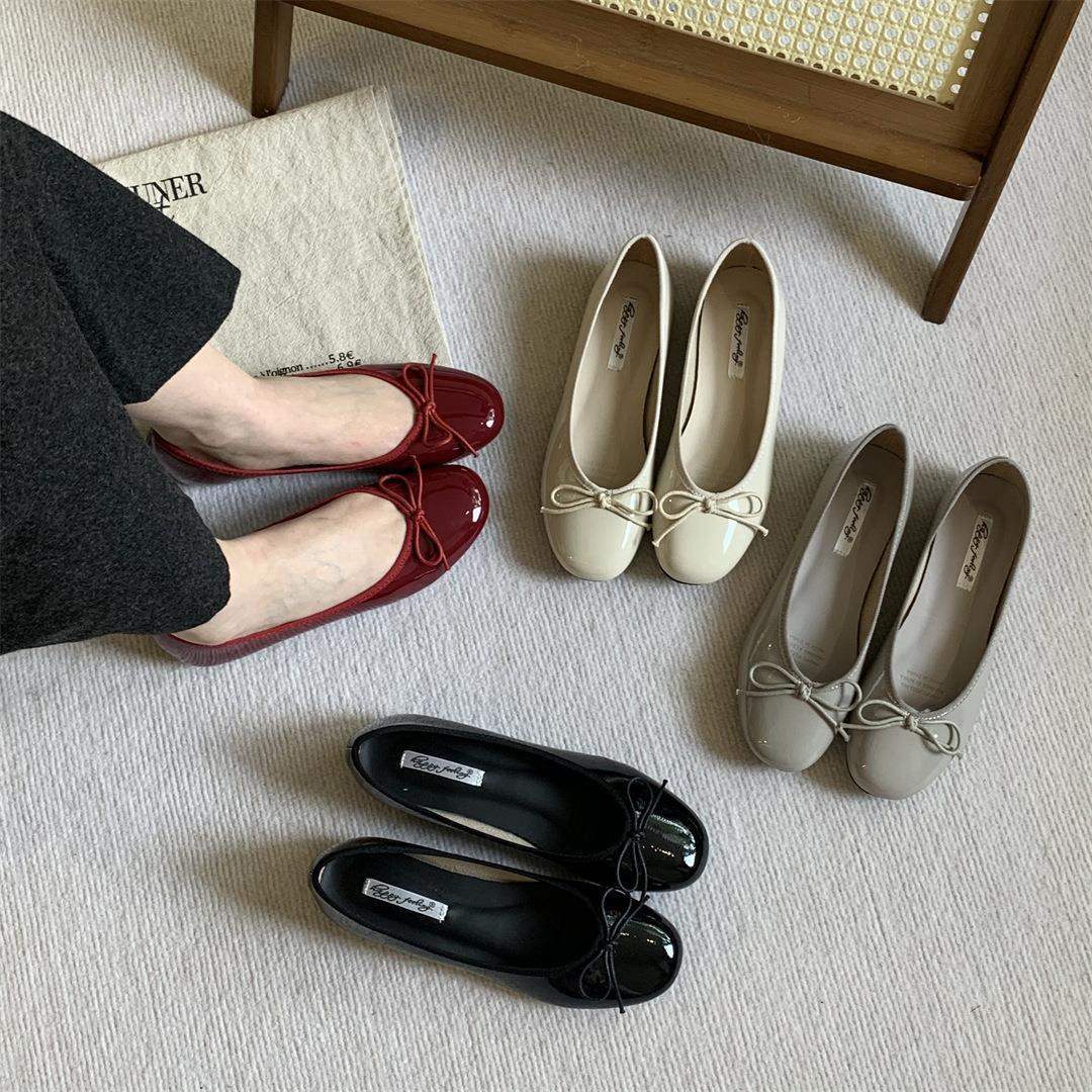French Flat Bow Shallow Mouth Round Toe Scoop Shoes Lazy Slip-On Soft-Soled Ballet Shoes Patent Leather Shoes for Women