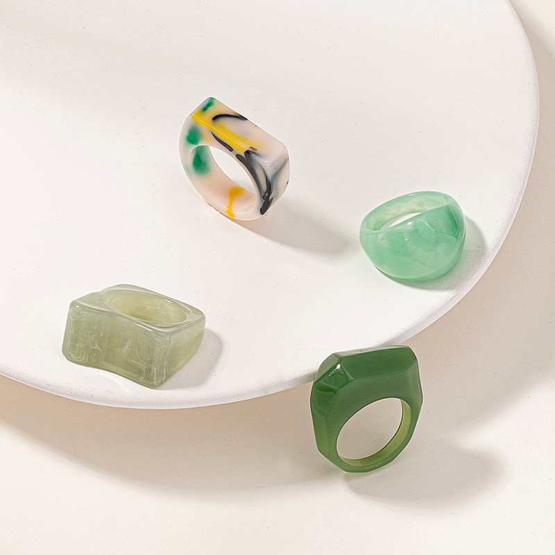 Spring green geometric resin wide ring female