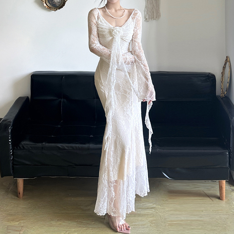 French-Style Pure Desire Three-Dimensional Rose Ribbon Lace Semi-Sheer Mermaid Dress with a Sexy Holiday Vibe