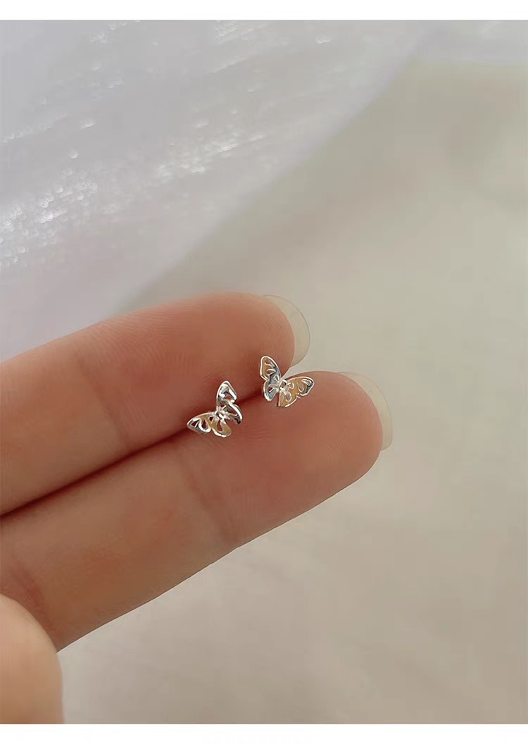 2g Weight 925 Sterling Silver Ear Needle Material Ear Studs Classification 1 Pair Quantity Daily, Date Occasion 925 Sterling Silver Material Butterfly Pattern Women's Gender Plating Design Sweet, Simple Style Style 1 Pair 925 Sterling Silver Butterfly Ear Studs 2