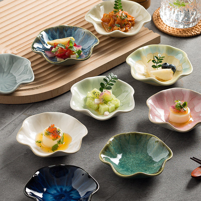 Japanese-style Lotus Leaf Hot Pot Dip Dish Household Dry Dish Soy Sauce Vinegar Dish Barbecue Dish Small Dish Underglaze Color Kiln Change