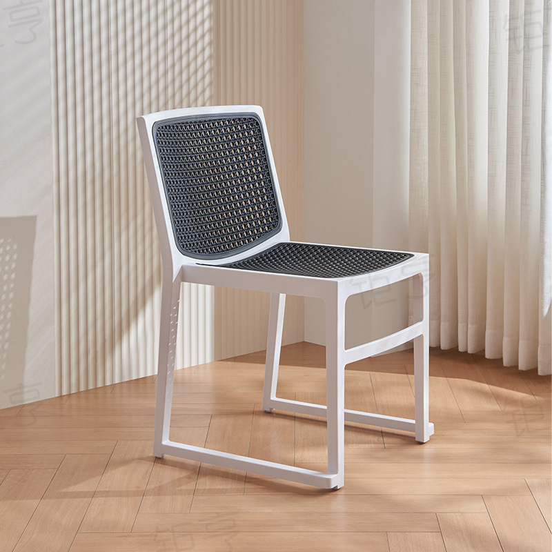 Silla de caña de plástico PP estilo nórdico silla de comedor de caña balcón al aire libre silla de plástico respaldo
