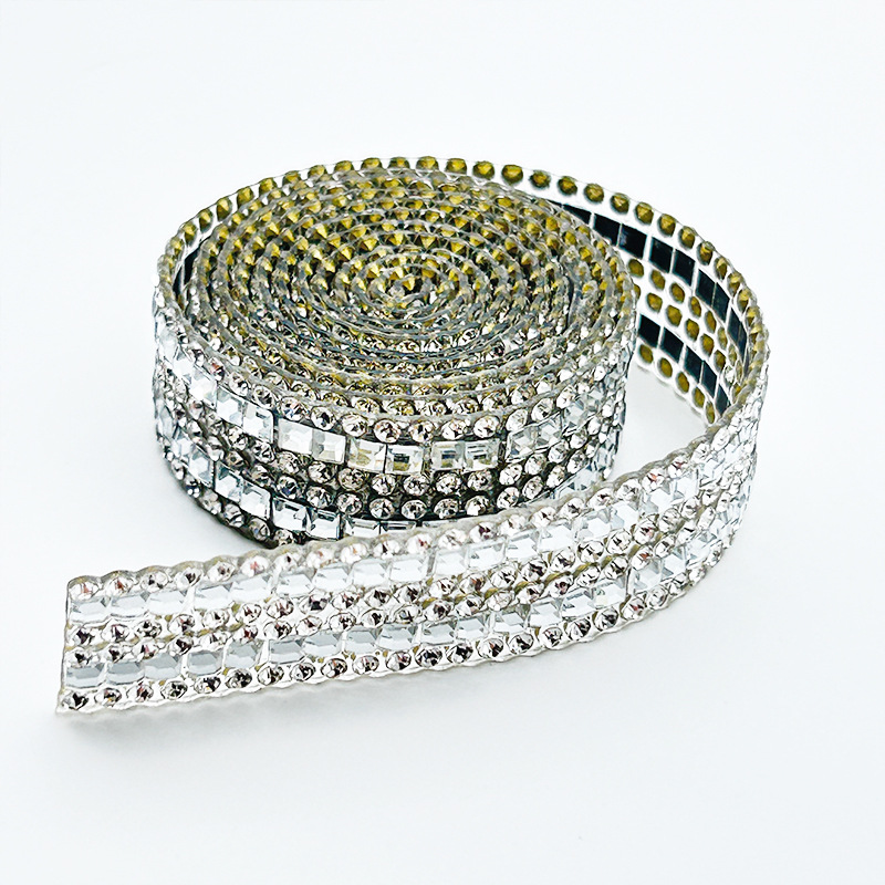 Nuevas tiras de diamantes de imitación de cristal con adhesivo, tiras de diamantes de imitación autoadhesivas, decoración de diamantes de imitación, tiras de diamantes de imitación termoadhesivas, pegatinas de diamantes de imitación para ropa y bolsos DIY.