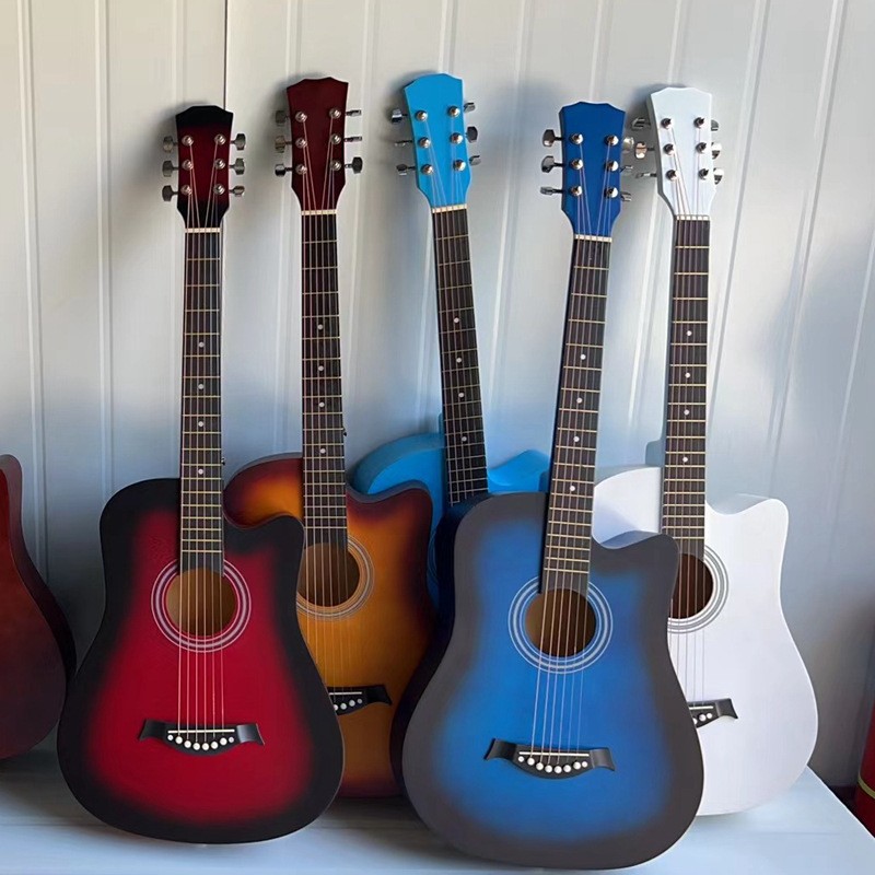 Venta directa de guitarras de fábrica 38 pulgadas baladas popularización de principiantes introducción baladas guitarras estudiantes masculinos y femeninos practican Piano image 3