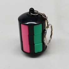 ��ɫ ����ħ��ħ�� �L4.5cm ��耳�Ȧ ����ɫ�ͱȂ��� �������