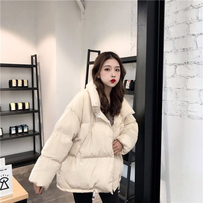 綿服の女性冬のショートタイプのパン服の学生の韓国版は厚いbfの原宿のゆったりしている綿入れの上着の白いinsの綿入れの上着を厚くします。|undefined