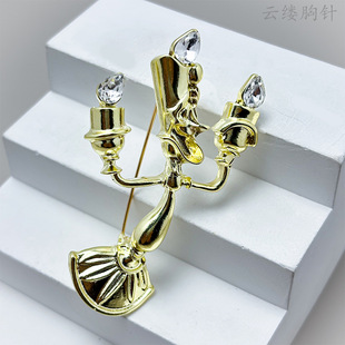 �¿� ��Ů�cҰ�F~�T̨�R�ׁ� ��ɫ����ػ�Ů ��Ů�·���e�