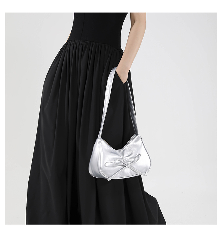 This is a trendy and fashionable single-shoulder crossbody bag with a simple bow design for women's 2024 autumn and winter collection undefined