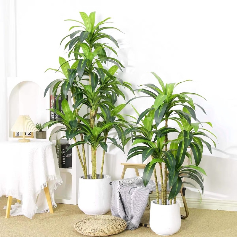 模擬ブラジルの木と緑の植物、ハイエンドの軽い高級屋内リビングルームの装飾装飾品、偽の植物鉢植え造園、偽のブラジルの木|undefined