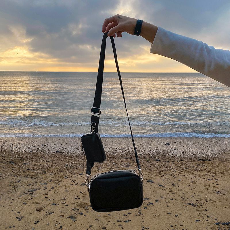 Ins Super Hot 3-en-1 Printemps/Été Nouveau Sac Bandoulière Simple Bandoulière à Large Bande Petit Sac Carré pour Femme_voghion.com