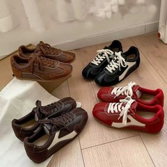 葡萄妈studiolee时髦复古撞色圆方头运动阿甘德训板鞋ins女新款