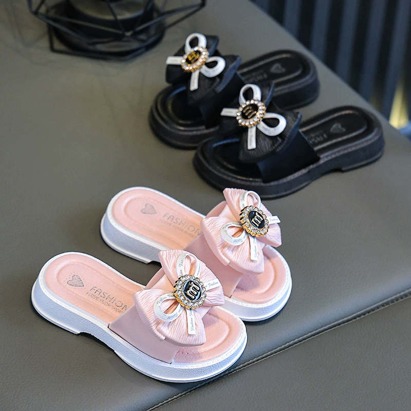 Сандалии для девочек женский летний 2024 новый модный дикий бант родитель-ребенок противоскользящий снаружи носить милые холодные тапочки