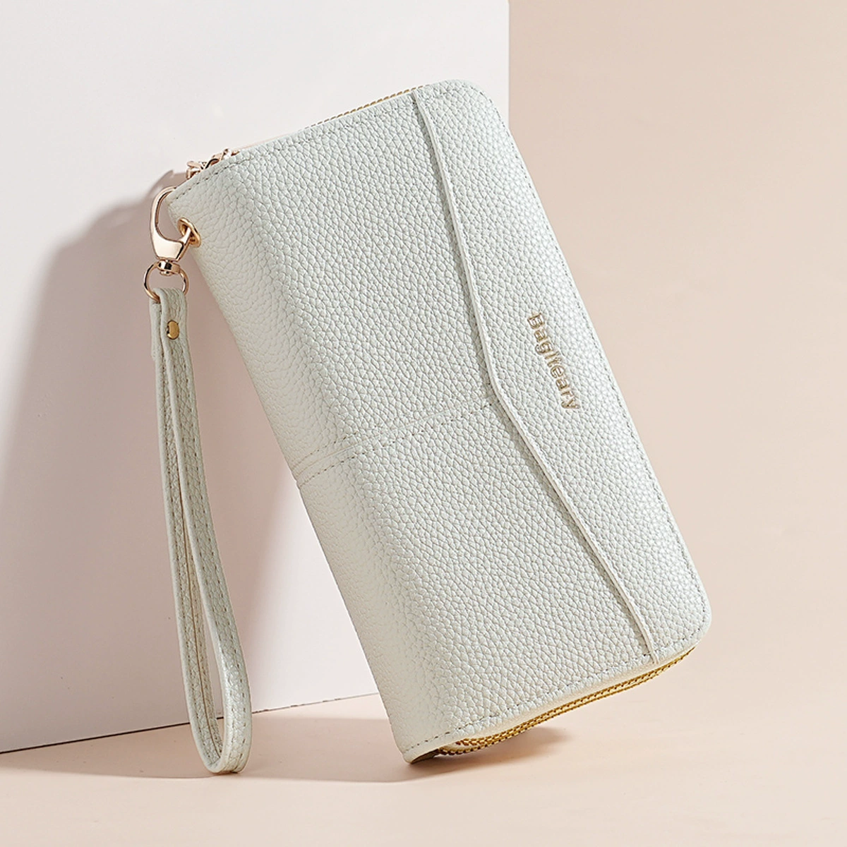 Fresh capacious chain with zipper, mobile phone, wallet, card holder, small clutch bag, wholesale