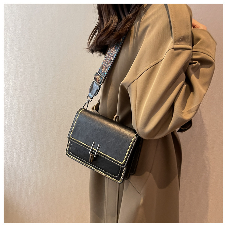 Women's Crossbody Small Square Bag Retro Contrast Colour Handbag_voghion.com