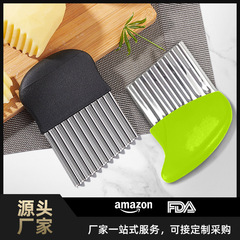 カラーのジャガイモの刀のアイデアは料理の小さい道具を用意します。