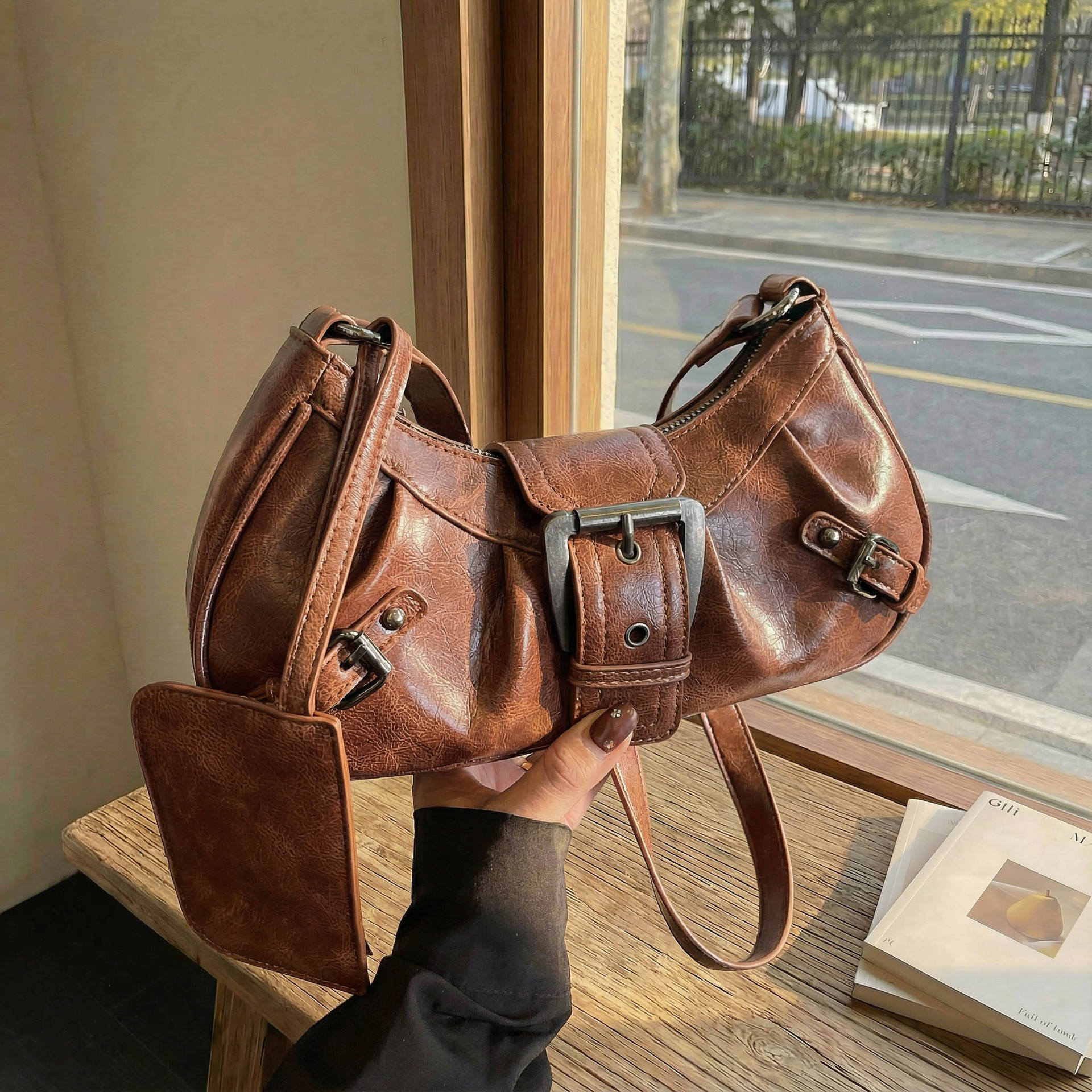 Borsa a spalla donna stile retrò americano borsa baguette_voghion.com