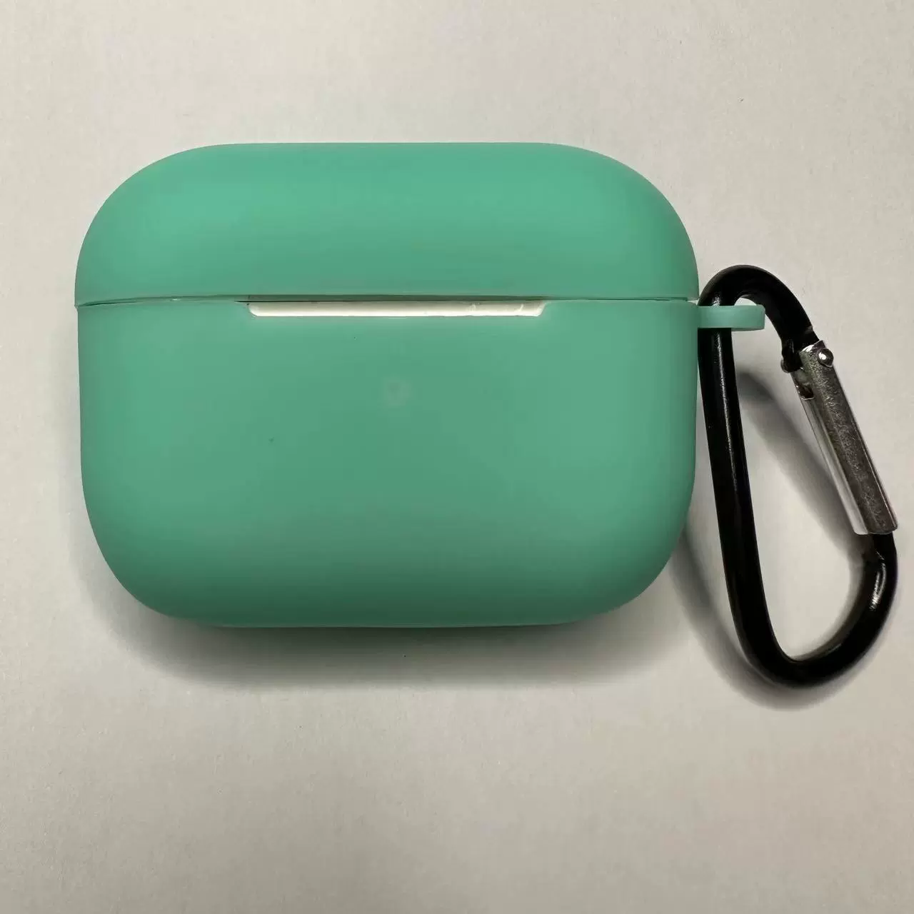 Силиконовый защитный чехол для Apple AirPods (1/2/3, Pro, Pro 2), цветной, с карабином/без карабина