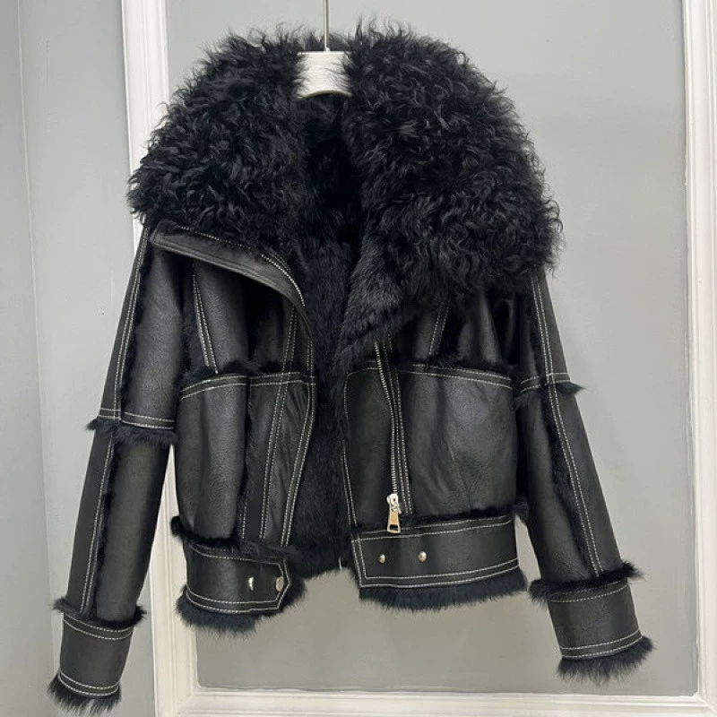 Новая одежда из меха кролика