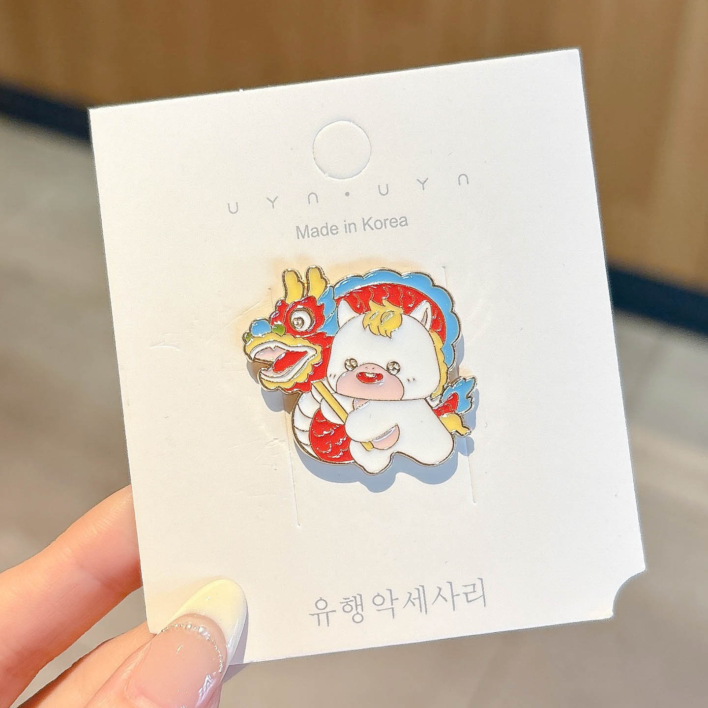 Broche de dibujos animados de Año Nuevo adorable año del caballo pequeño regalo pin accesorios insignia de Año Nuevo ropa decoración al por mayor