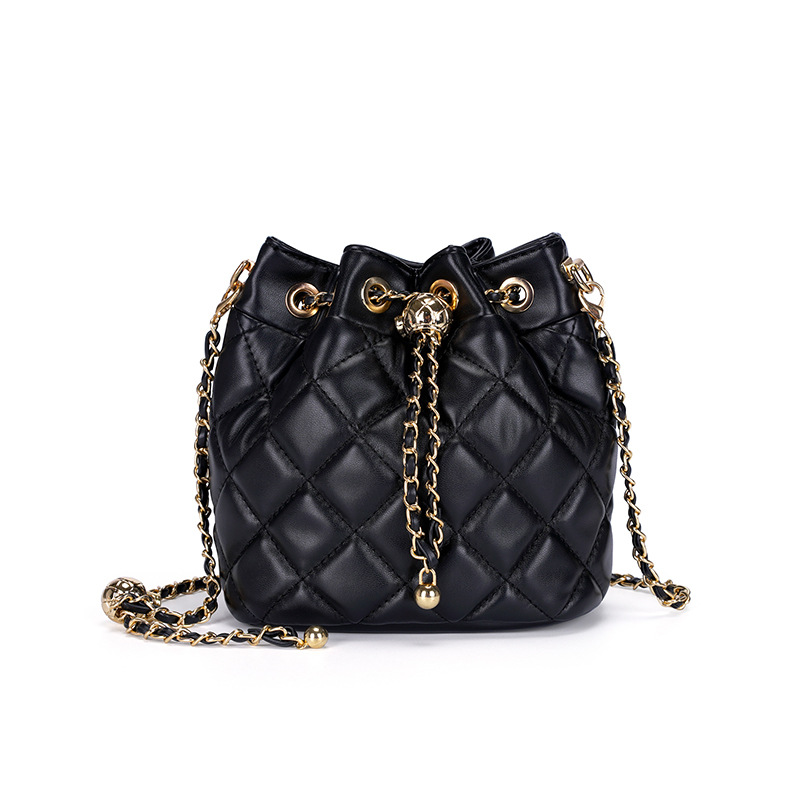 2024 New Quilted Chain Drawstring Light Luxury Round Bucket Shoulder Crossbody Bag For Women_voghion.com