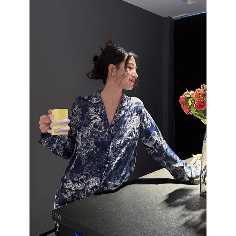 [Ink Jungle] Autumn and Winter New Korean Style Ice Silk Pajamas for Women, Accessible Luxury and High-End Animal Ink Painting Xiaohongshu