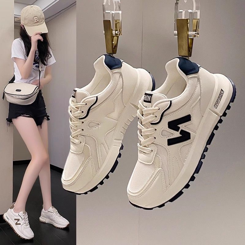 Zapatos deportivos para mujer 2025 primavera y otoño nuevo estilo súper popular versátil antideslizante zapatos casuales de mujer suela suave ligero correr zapatos blancos