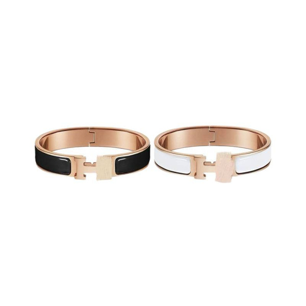 Bracelet with letters