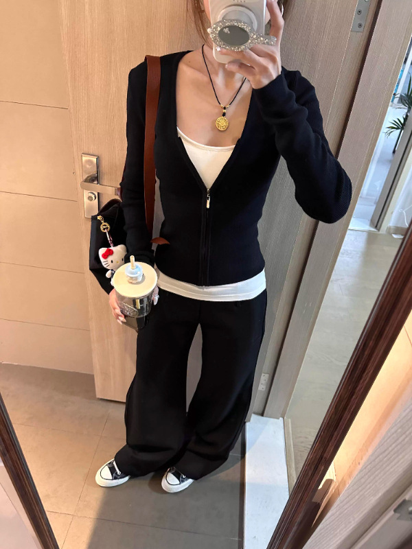 韩系黑色开衫假两件长袖T恤女早秋穿搭修身拉链显瘦纯欲薄款上衣|undefined