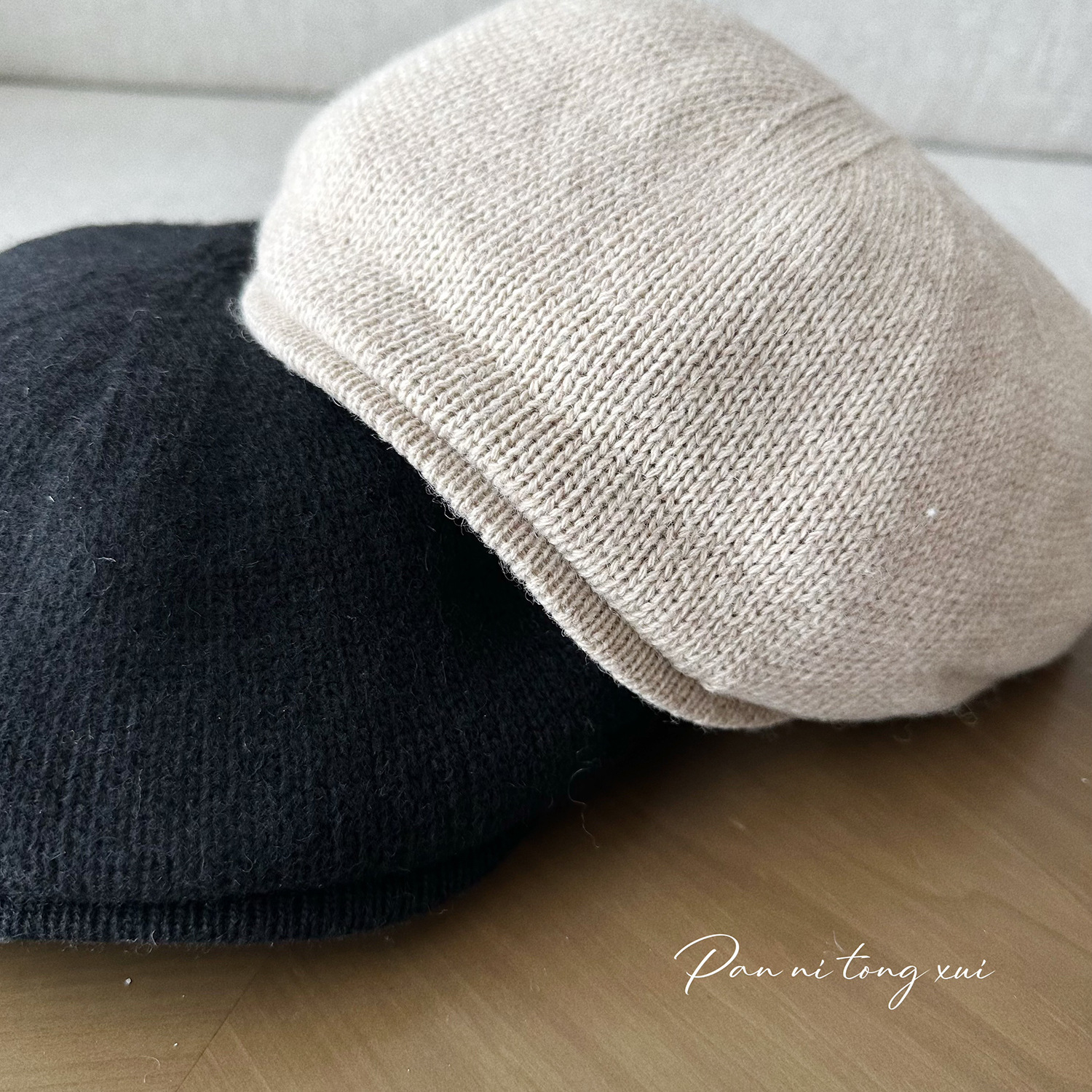 Unisex Solid knit front hat for women Autumn and winter breathable face small artsy retro niche hat winter beret_voghion.com