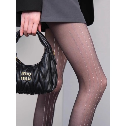 Sparkling rhinestone thin vertical strip gradient black silk stockings with retro MLU style, sexy anti-snag base socks