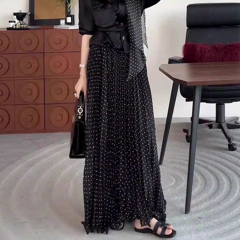 New Black Polka Dot Print Drapey High-Waist Slimming Large Hem Long Skirt French Style Loose Skirt for Women