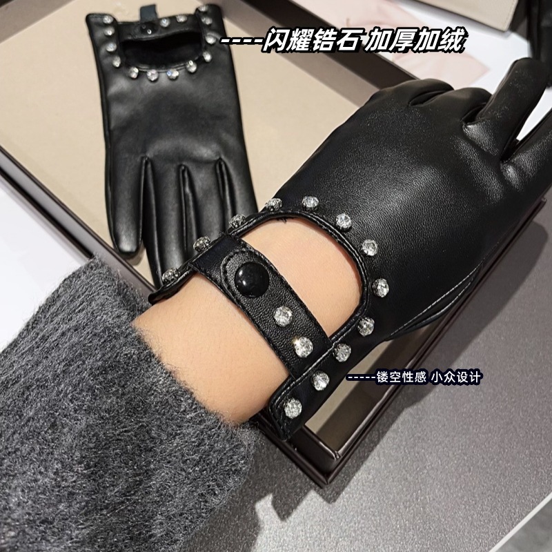 FA5743D2-39E1-405E-BE2D-EFA58A