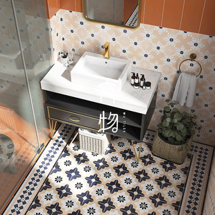 �͹ŷ�ɫ�l���gС���u200 ���W�N���̨�����شuͥԺ���P��߅��Ƭ