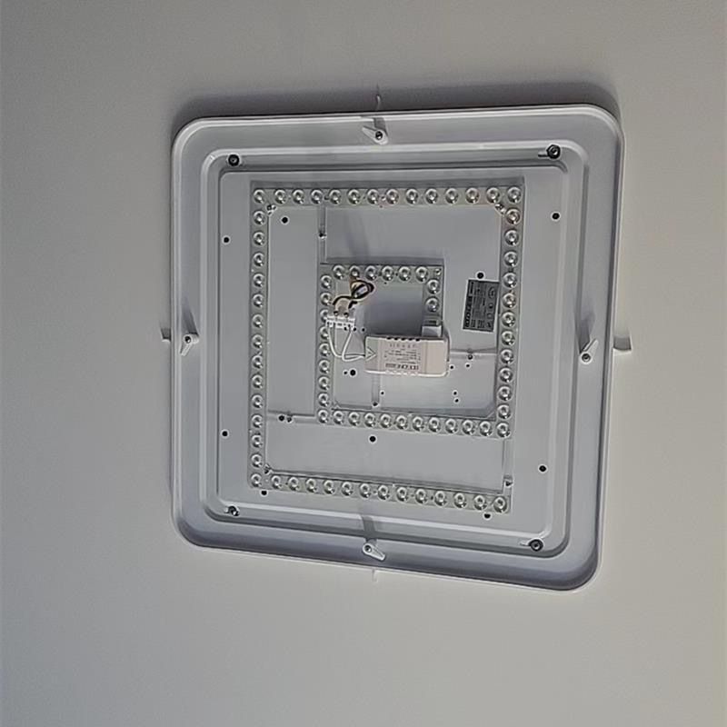 LED透镜回字形吸顶灯变光灯替代灯芯圆形磁吸灯芯