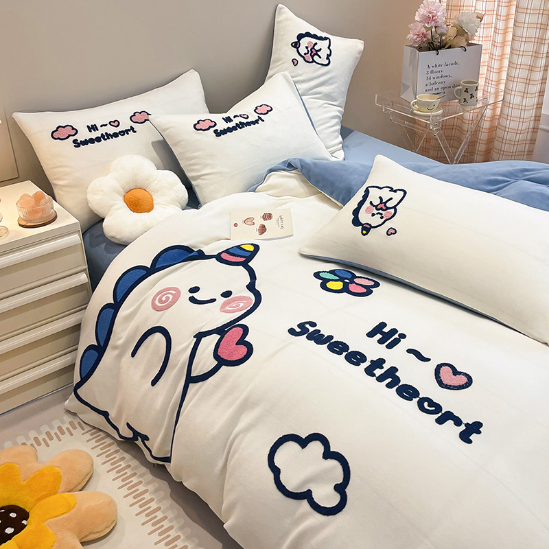 Leche de seda cama de cuatro piezas set2024 nuevo invierno sábanas de seda de tres piezas set ropa de cama de coral veludo