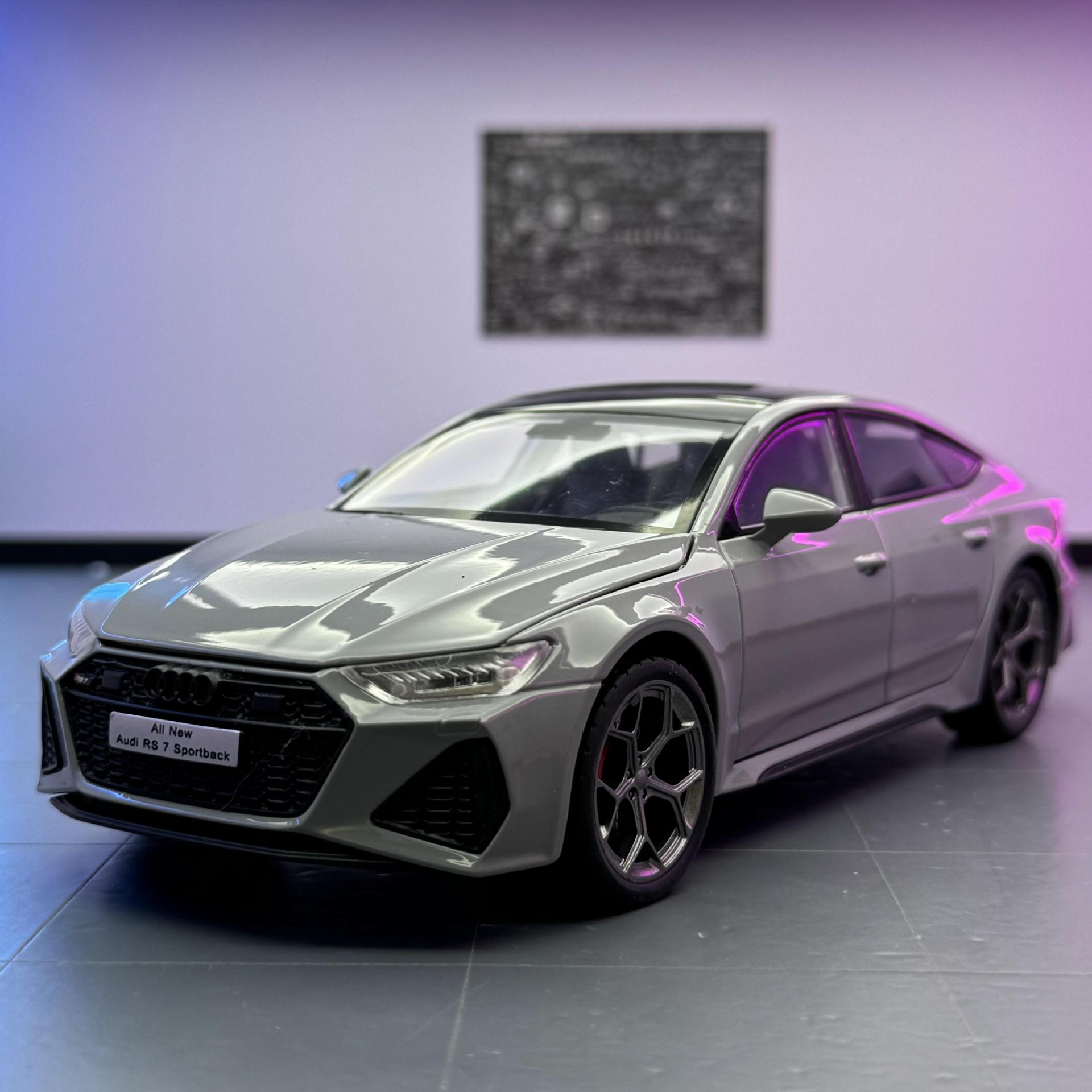 Zhiguan World Car Model 1 a 24 Audi RS7 Alloy Car Sonido y luz Model Adornos Tatrás Juguetes para niños