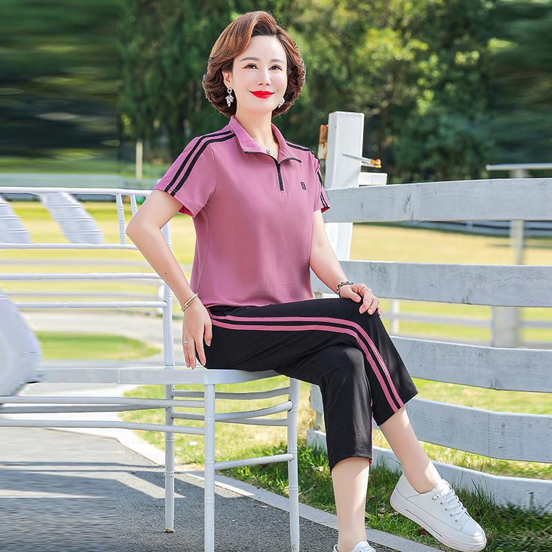 Small Mom Summer Sportswear suit New Middle-aged Casual Two-piece Lar Top Short-sleeved Cropped Pants Small Mom Summer Sportswear suit New Middle-aged Casual Two-piece Lar Top Short-sleeved Cropped Pants