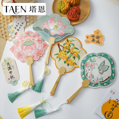 中秋节新品双面高级刺绣扇子手摇式团扇鲜花束礼盒DIY配饰异形扇