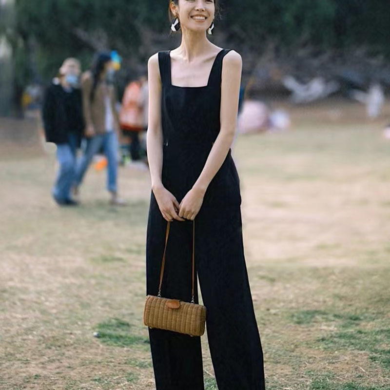 European and American Style 2026 Summer New Women's Black Square-Neck Strap Jumpsuit Wide-Leg Pants Slimming Straight Jumpsuit
