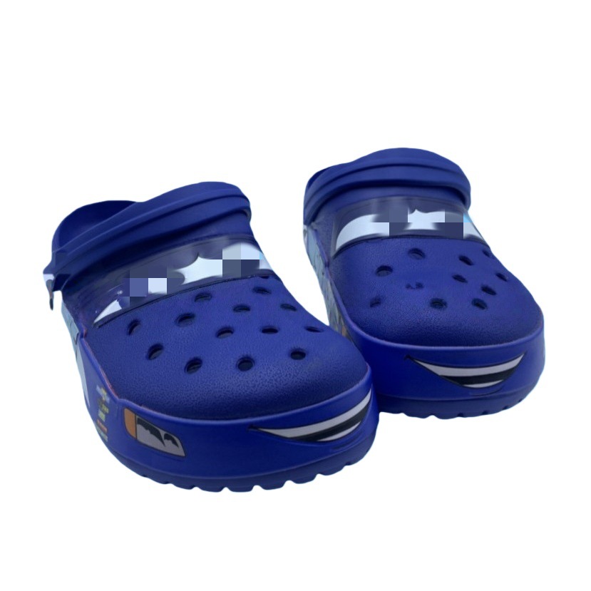 95 automóviles McQueen Hole zapatos de playa para hombres y mujeres al aire libre para adultos sandalias de zapatillas de moda