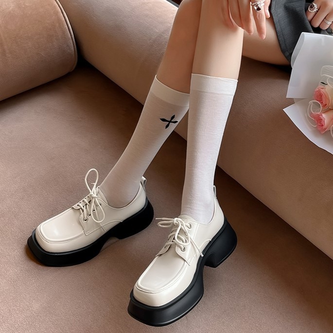 Giày loafer nữ đế xuồng buộc dây phong cách Pháp, gót platform 5 cm — màu đen