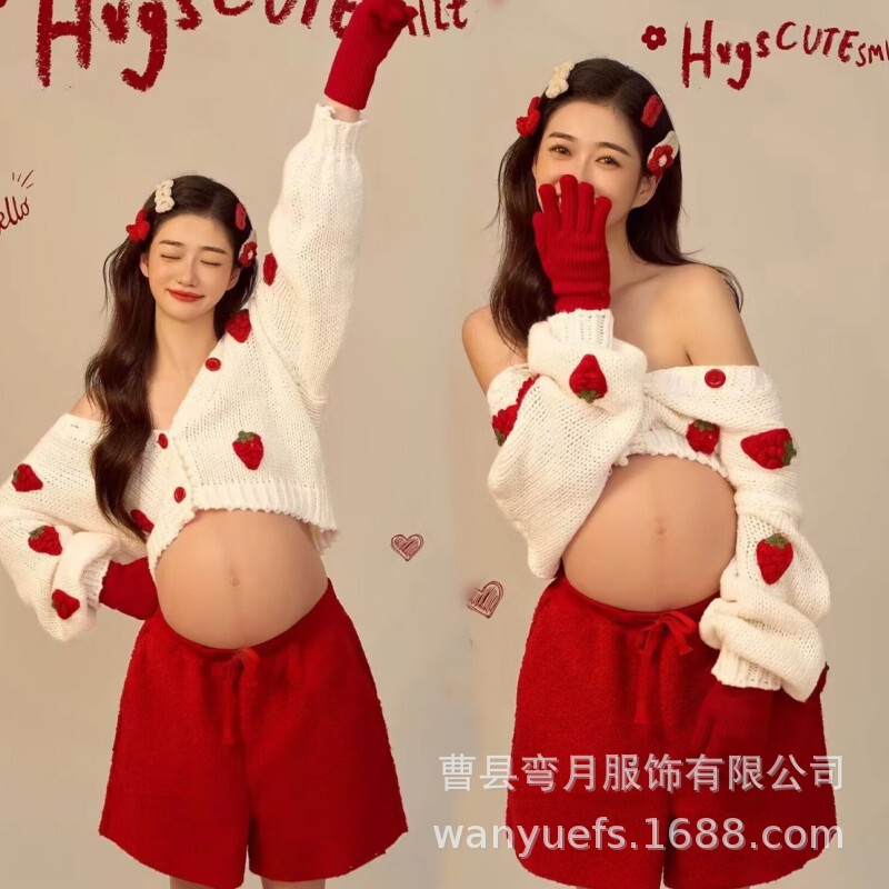 Maternity Photo Clothing Red Christmas Theme Photo Studio Pregnant Mommy Photo Photo Sweater Art Photo Clothes Photo at Home