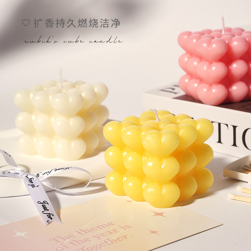 Cubo de amor de barganas de barganas de casamiento novios vestidos de atmósfera artículos de regalo de boda creativo de cumpleaños