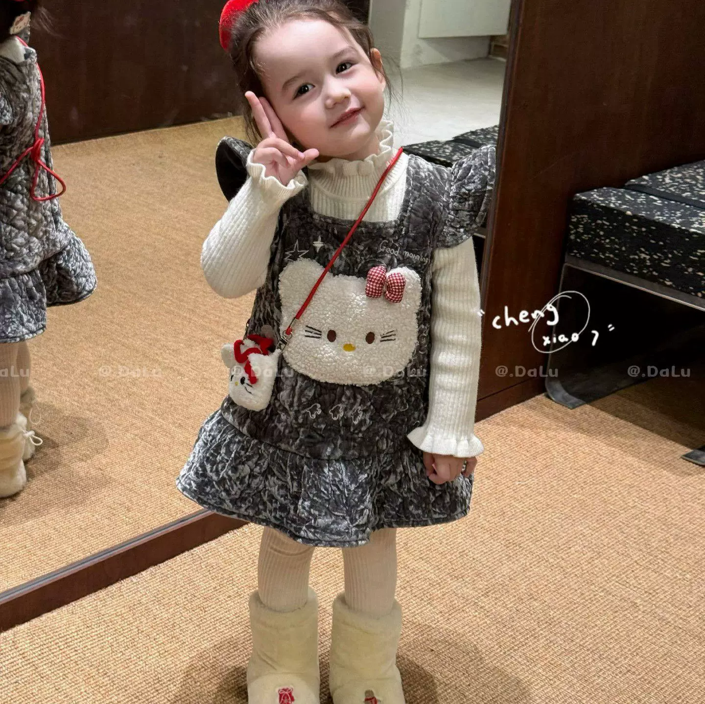 橙小7女童连衣裙2025秋冬时尚卡通立体猫咪连衣裙儿童外穿裙55223