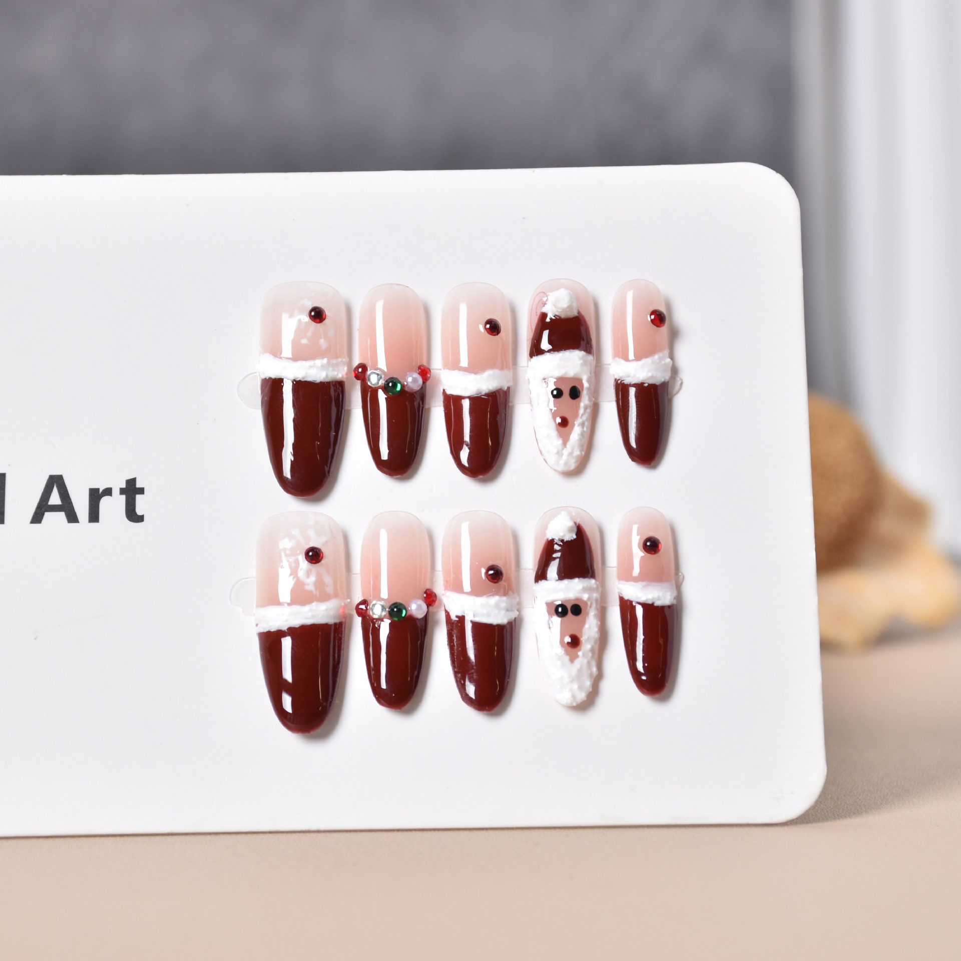 Papá Noel francés rojo puro hecho a mano usa piezas de uñas de uñas parches de uñas acabados falsas uñas ovales