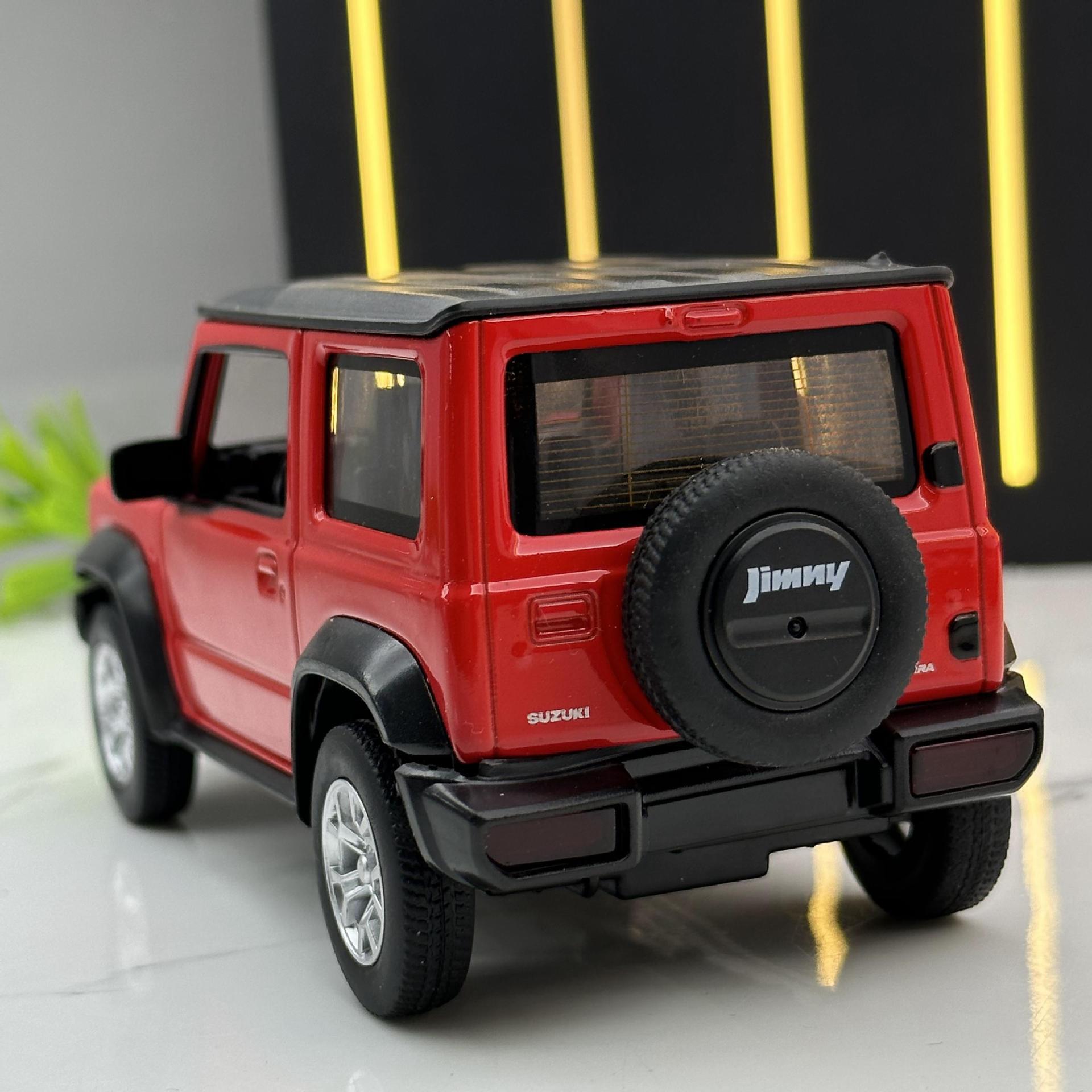 Caipo modelo de coche de aleación 1: 26 Suzuki Jimny vehículo todoterreno 2 Puerta Abierta sonido y luz Tire hacia atrás modelo de coche de juguete adornos